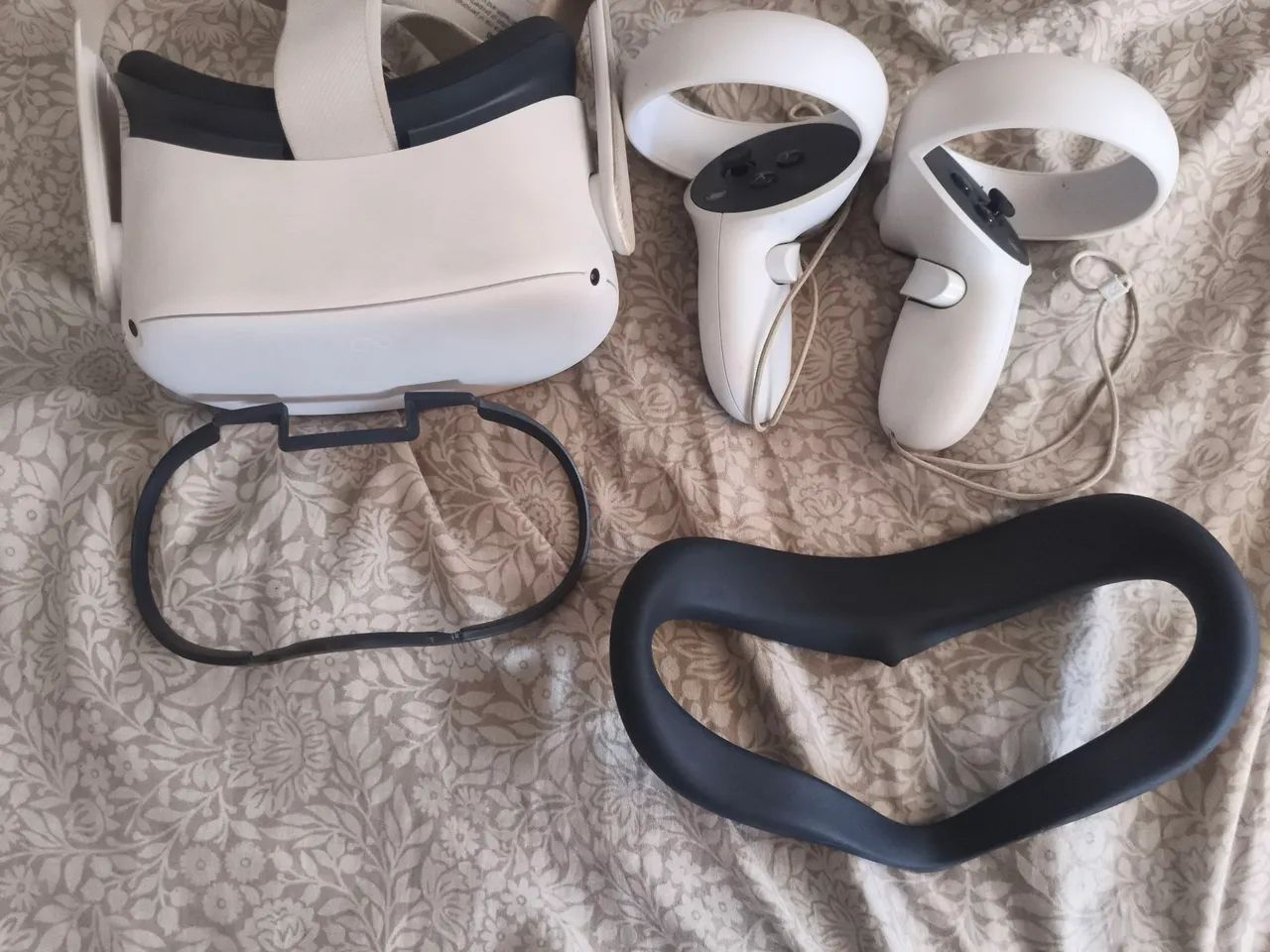 Oculus meta quest 2 - Usado, em bom estado