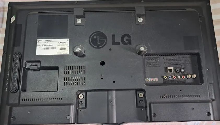 TV LG Smart 32" HD - Funcionando Perfeitamente - R$ 500 - Foto 5