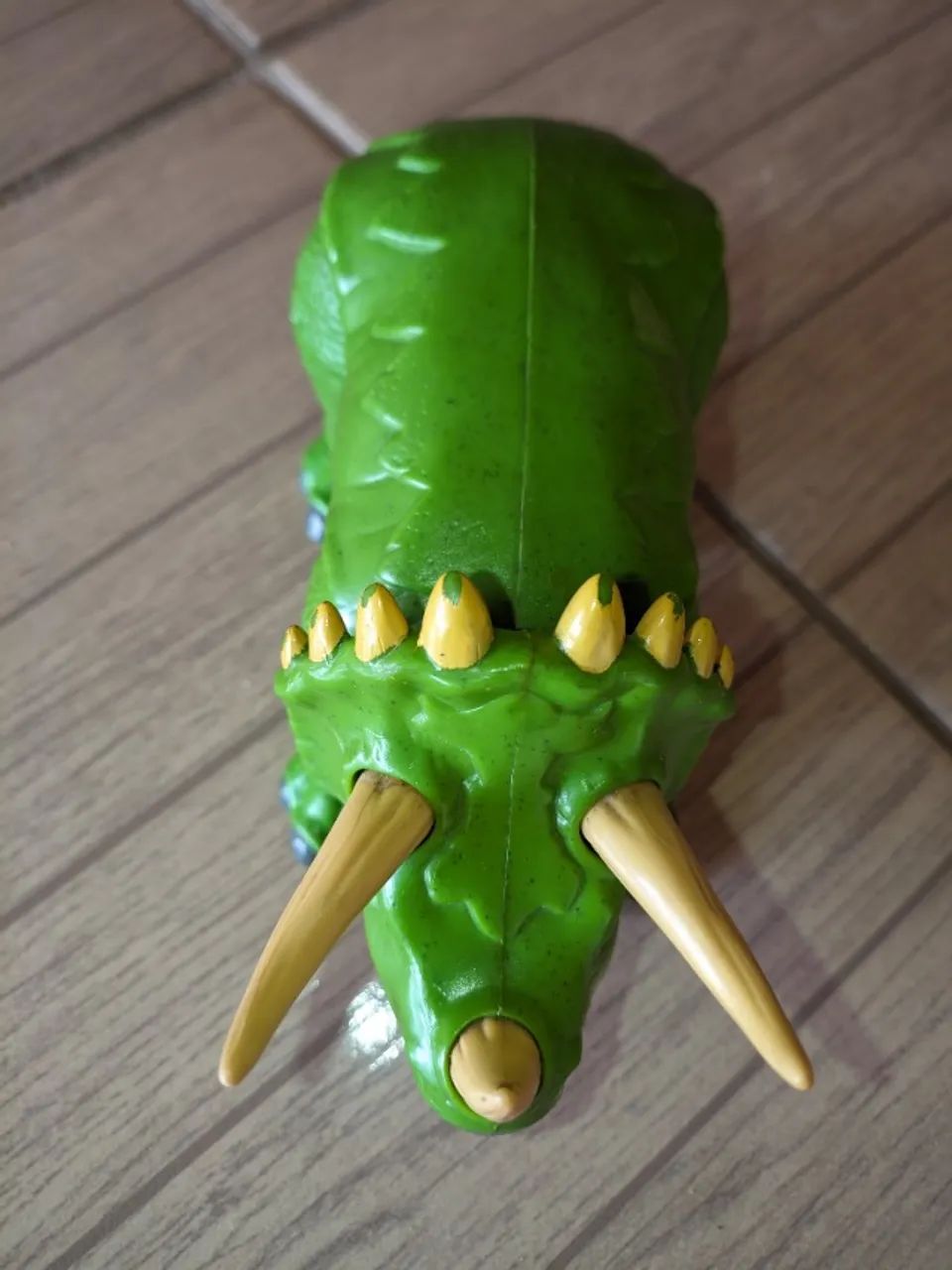 Fisher Price Dinossauro Triceratops Figura Brinquedo - Foto 3