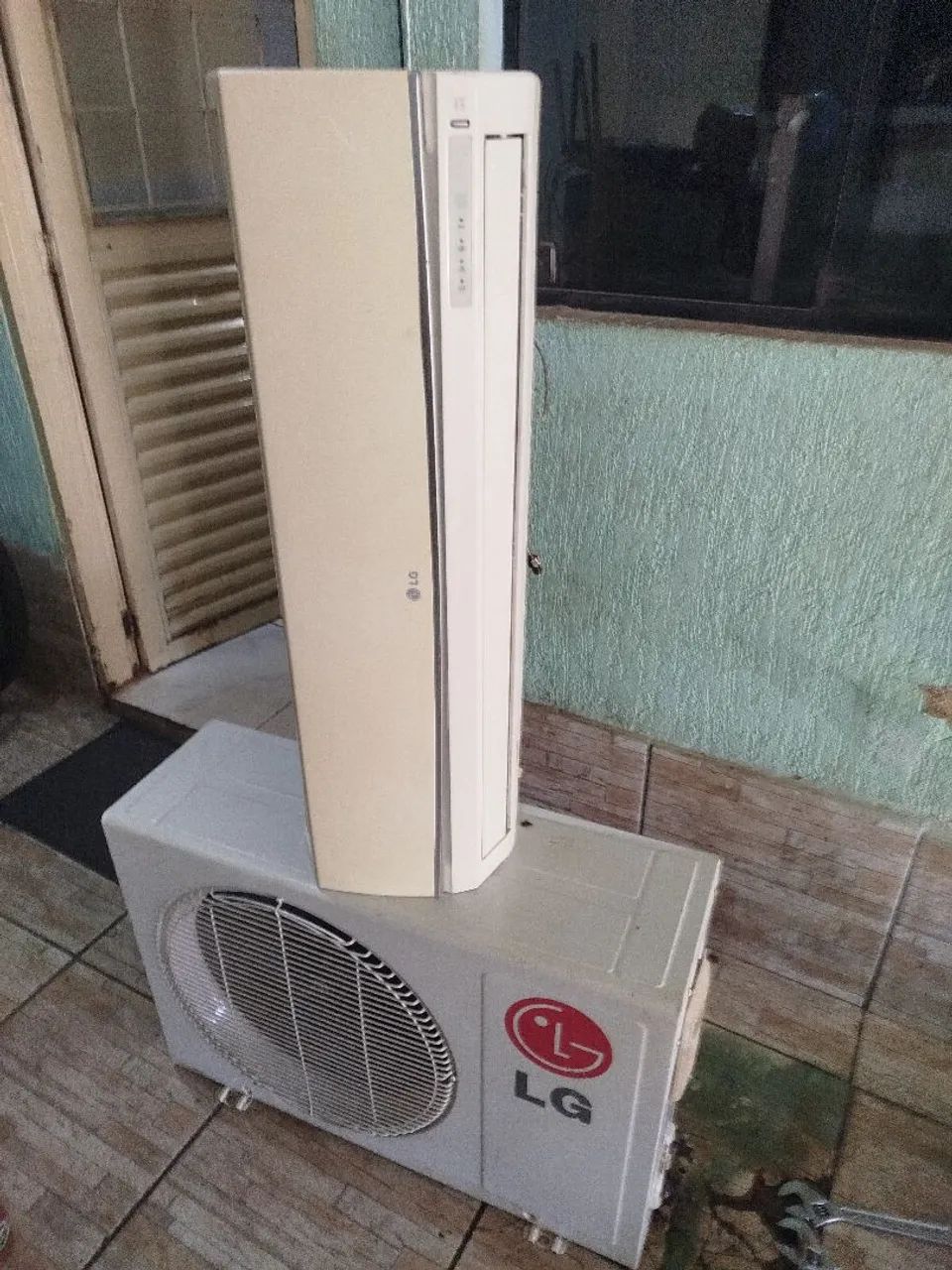 Ar condicionado 12000 BTUs 