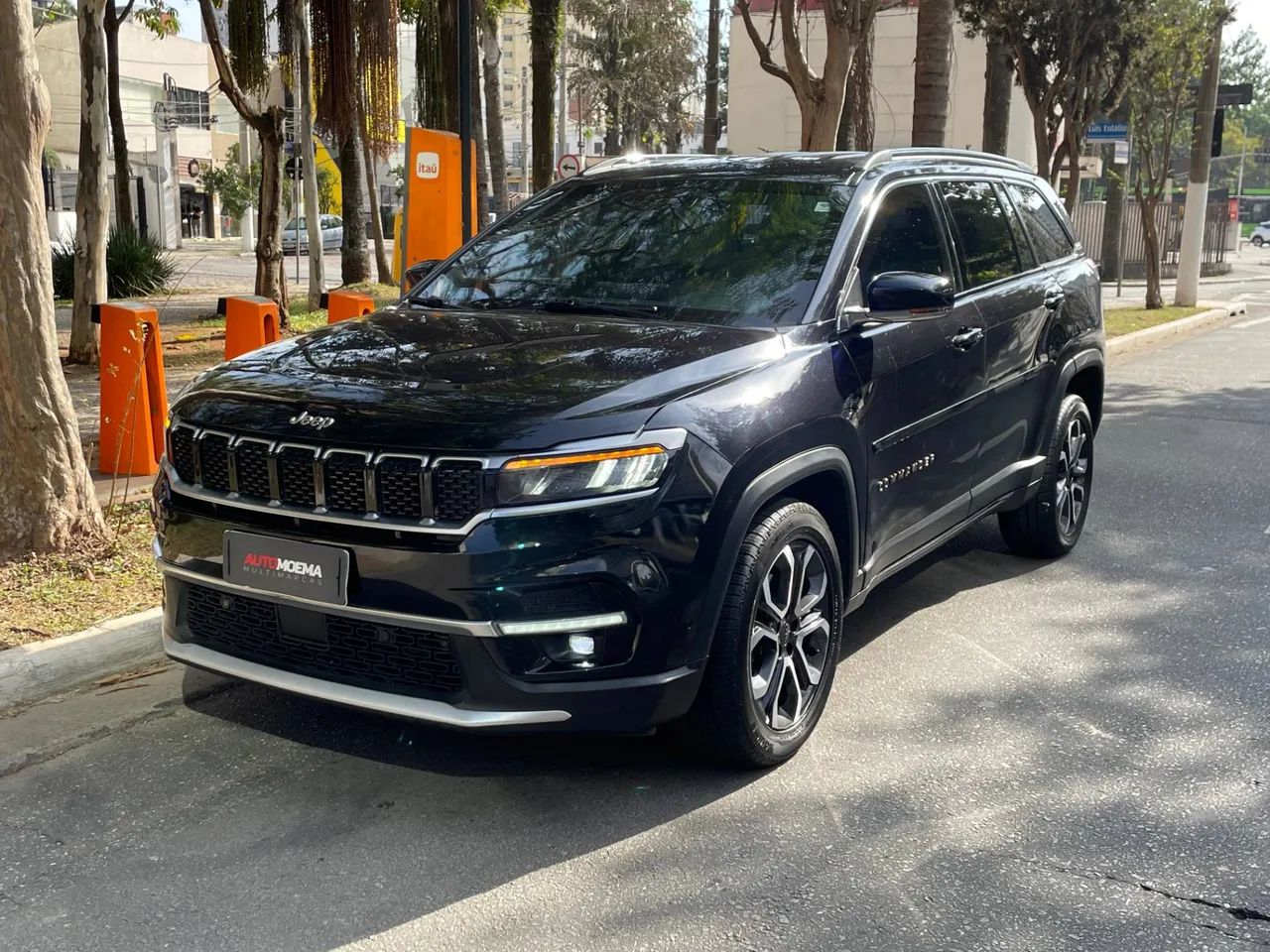 Jeep Commander Limited T270 1.3 TB Flex Aut., foto 20 de 20