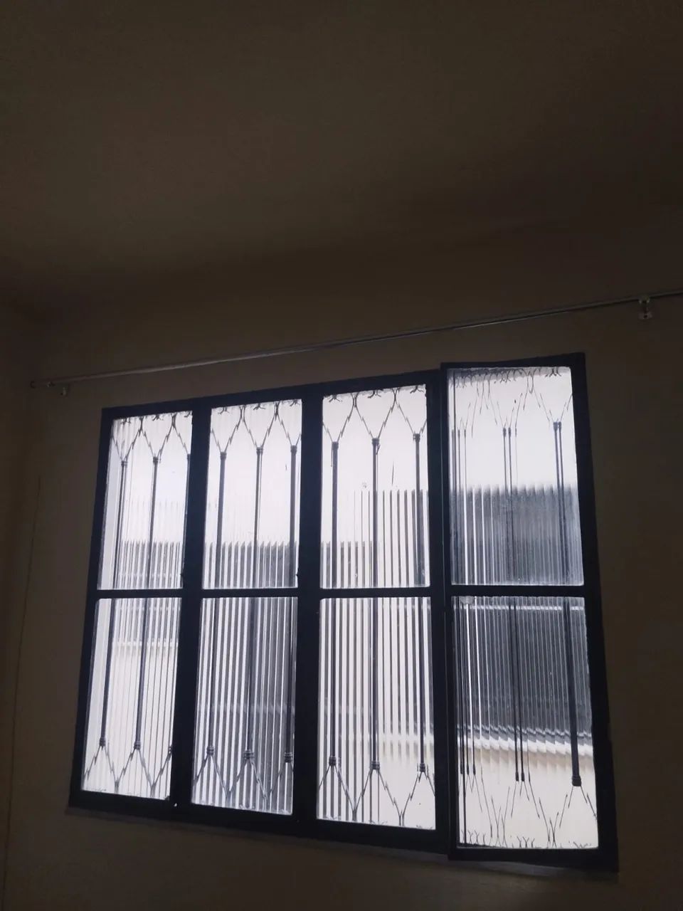 Aluga- se casa  - Foto 2