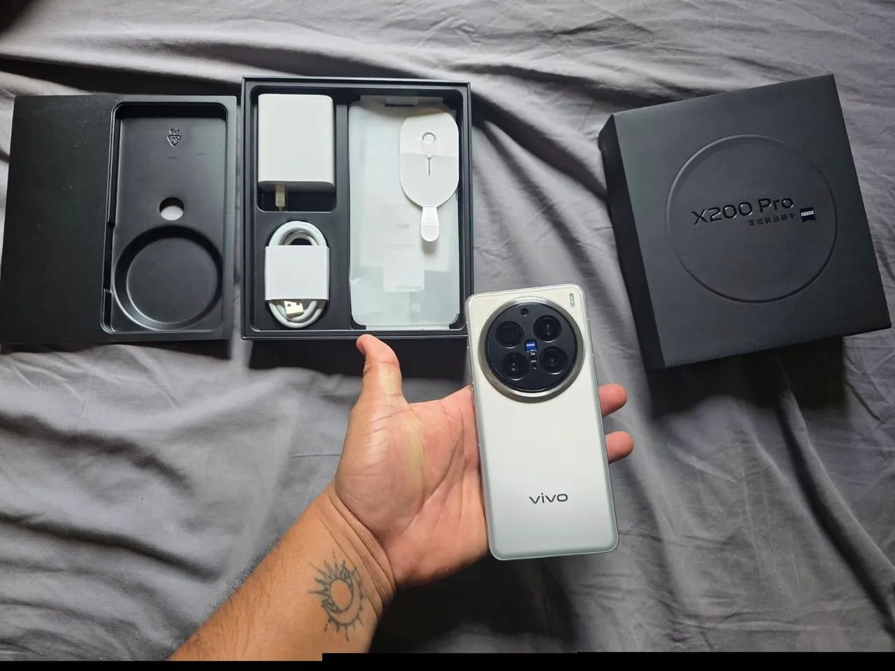 Vivo x200 pro 512GB - Foto 2