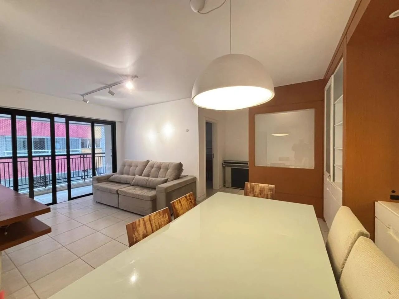 Aluguel | Apartamento 3 quartos (1 suíte) Centro