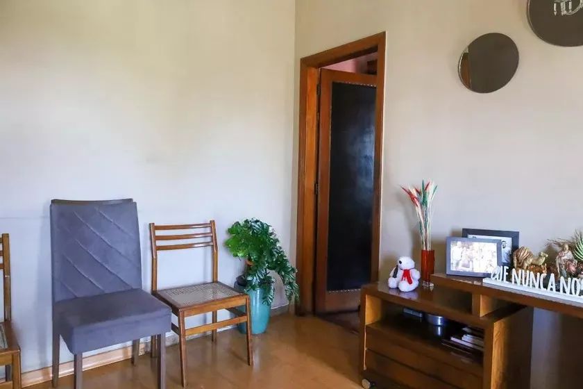 Casa à Venda - Nova Suíssa, 4 Quartos, 300 m2 - Foto 4