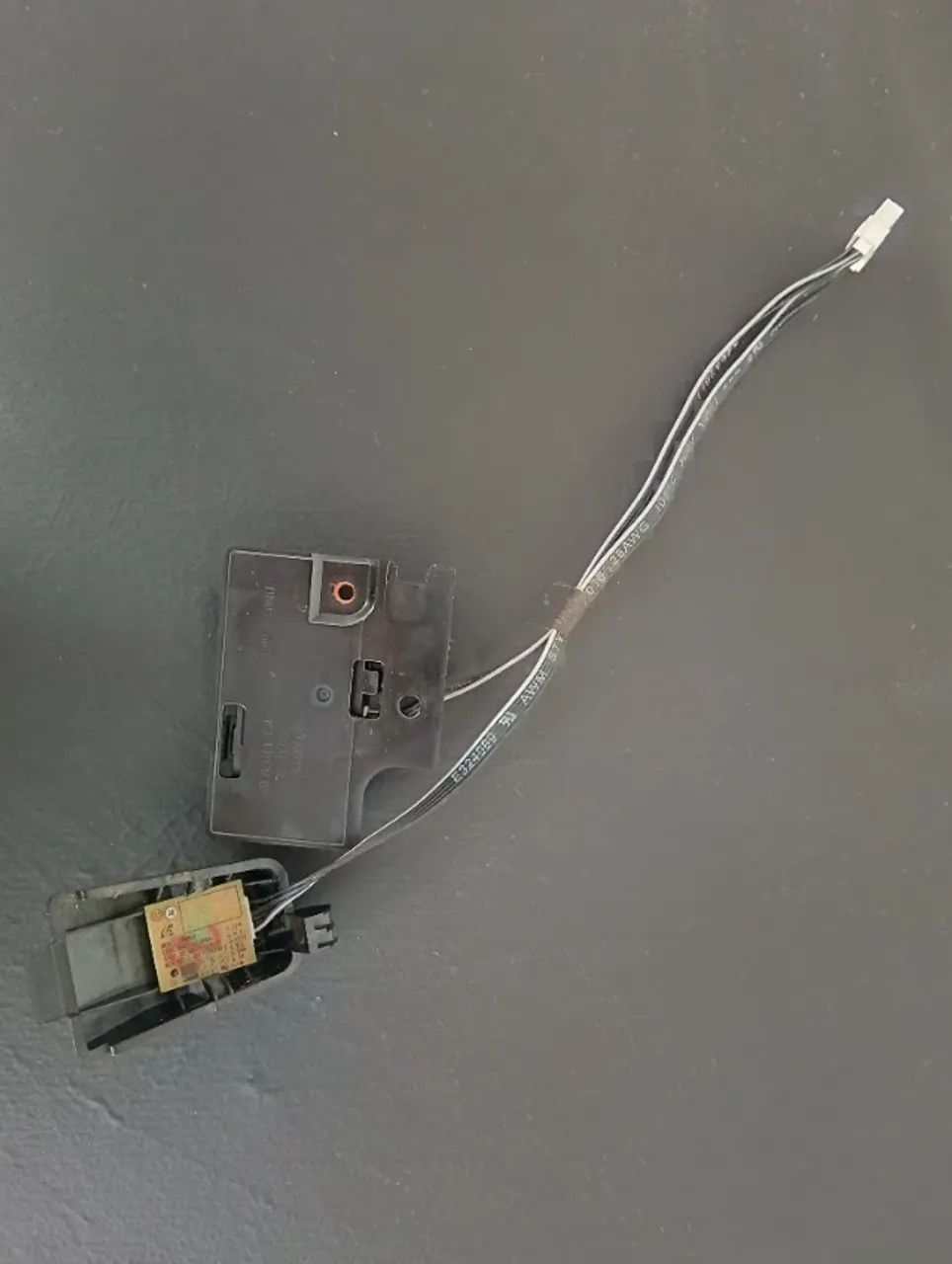 Módulo Wi-Fi Sensor Controle Remoto Botão Power Original TV Samsung 32 polegadas UN32J4300 - Foto 3