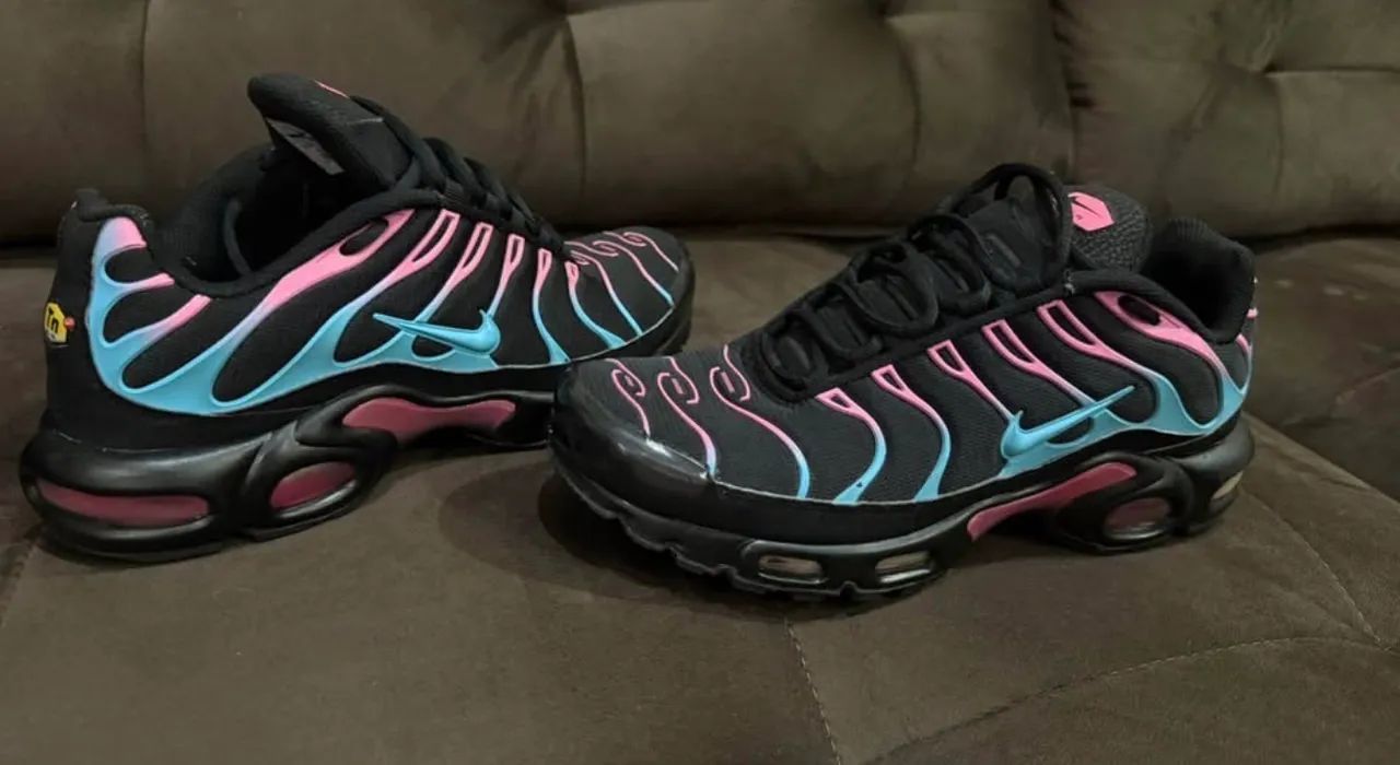 tenis air max plus tn miami vice  - Foto 2