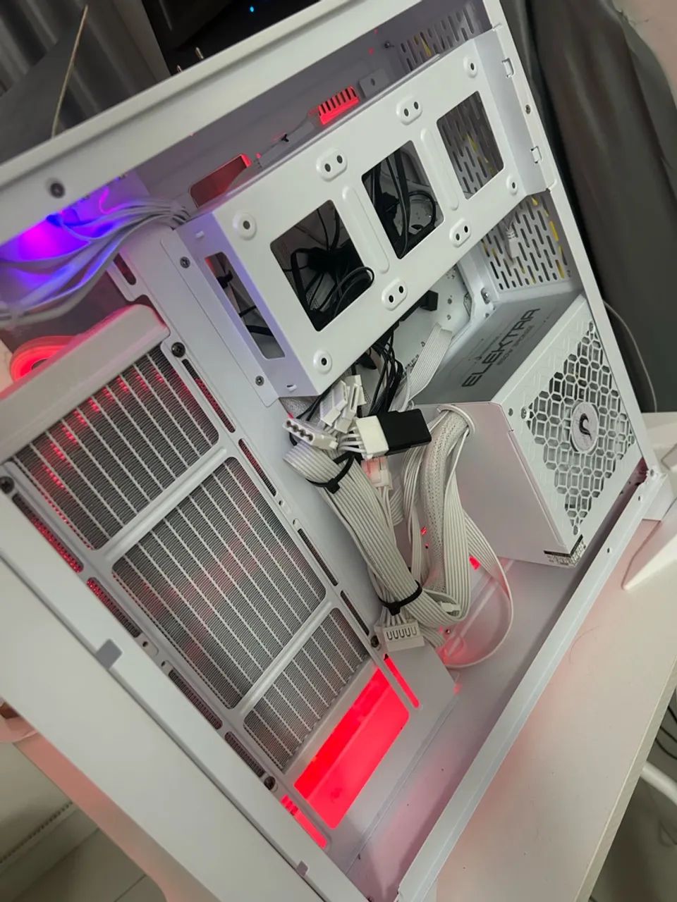 PC GAMER BRANCO - Foto 4