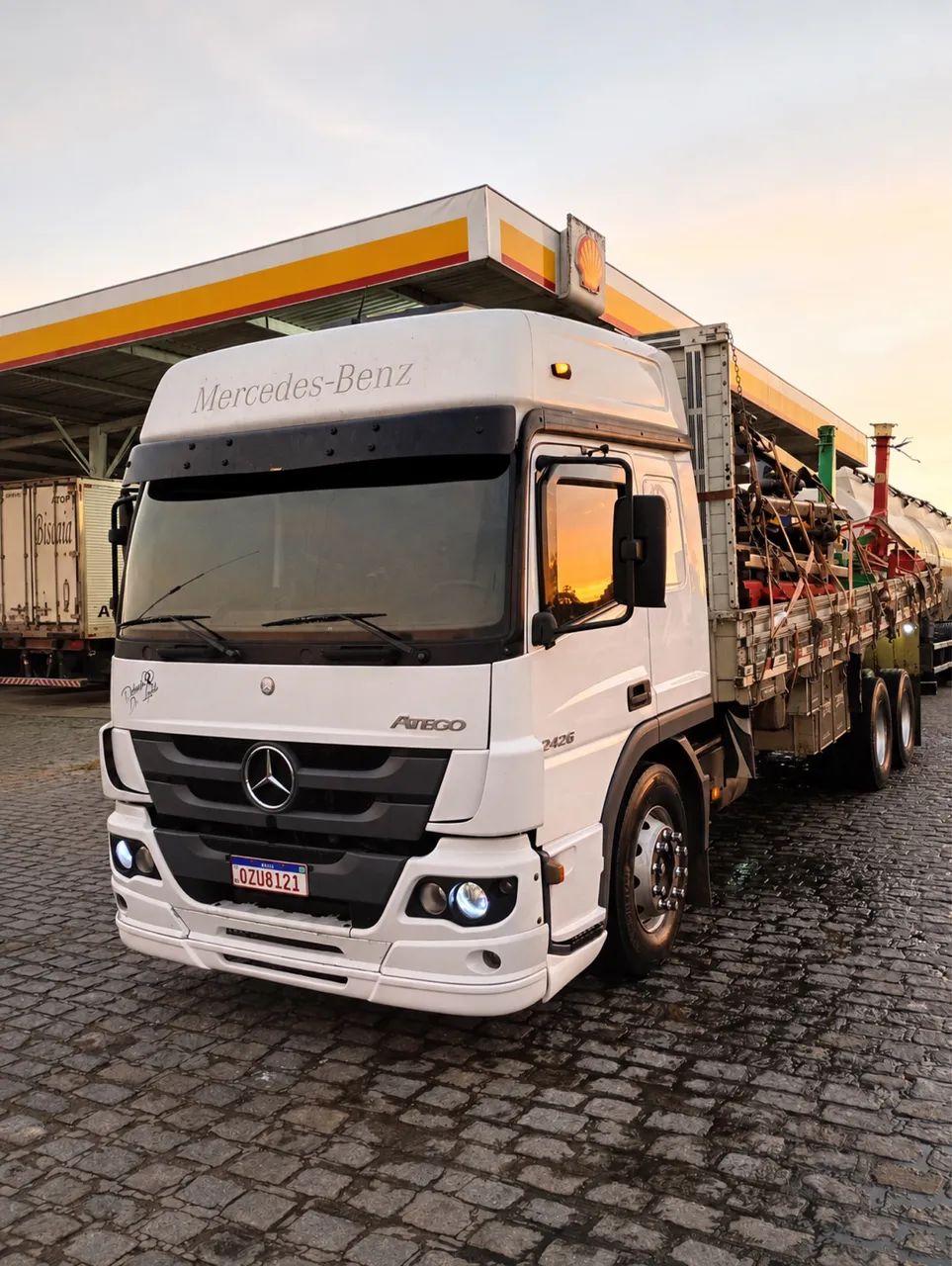 Mercedes-Benz Atego 2426