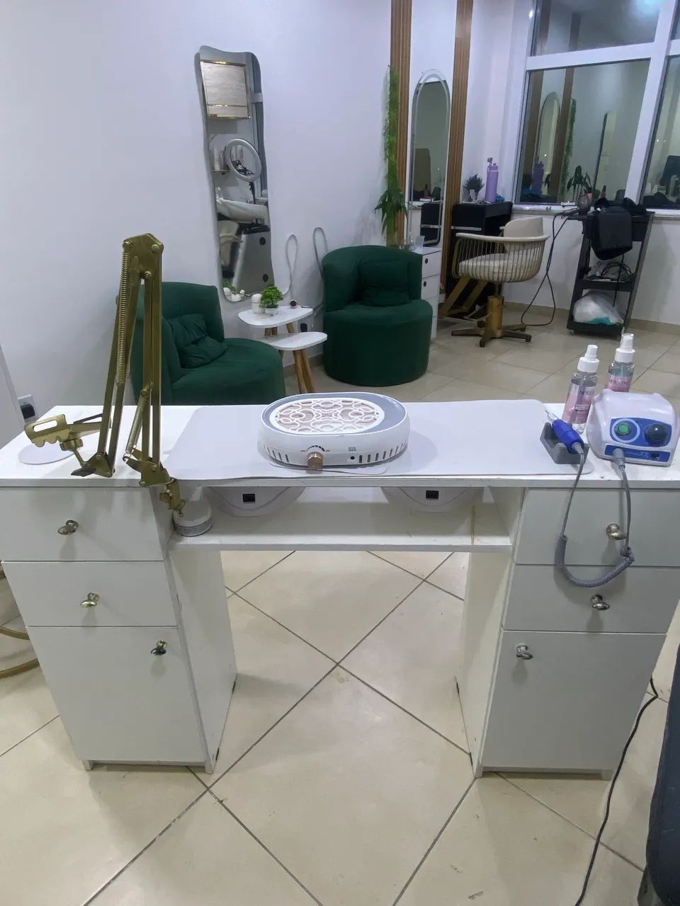 Mesa nail designer