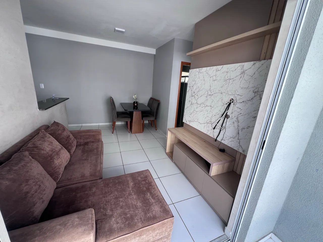 Alugo apartamento no turu 