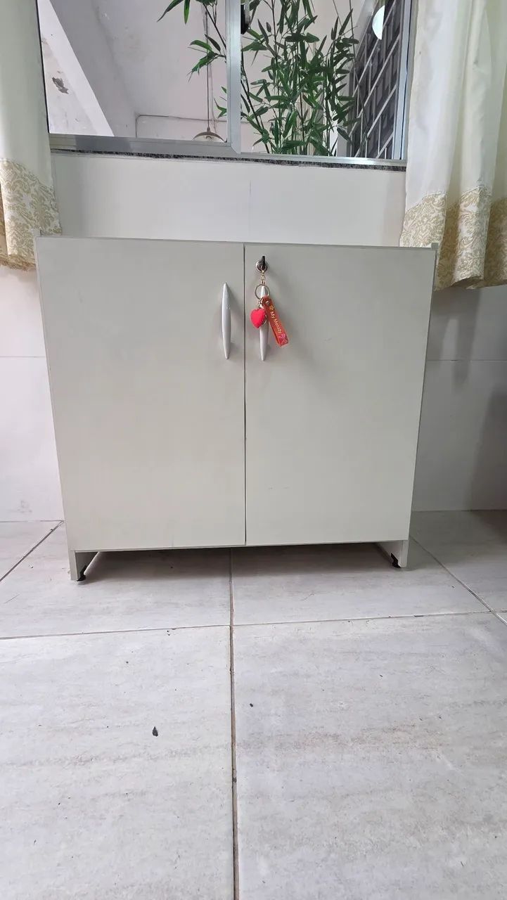 Armário com chave - Foto 4