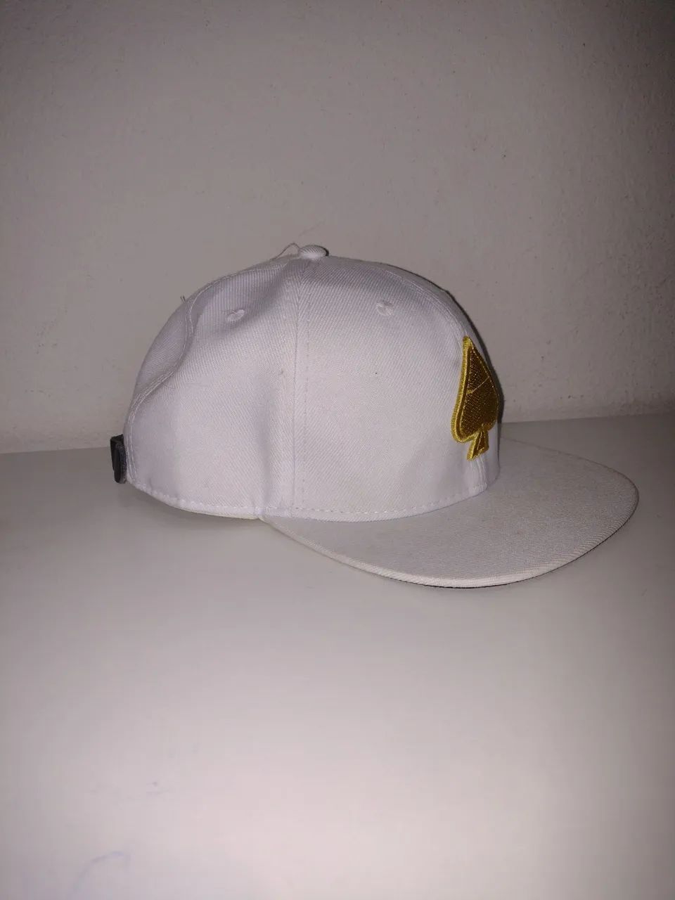 Boné MCD Golden core branco 97% poliéster 3% algodão  - Foto 2