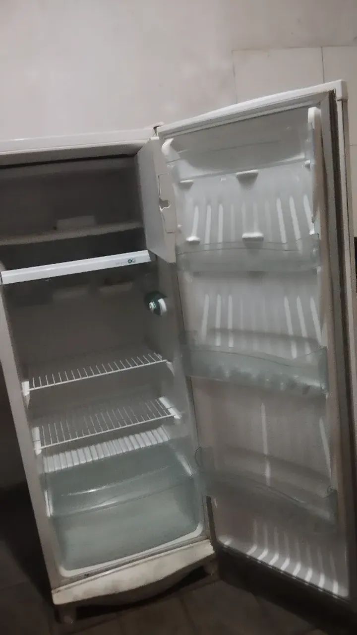 Geladeira - Foto 4