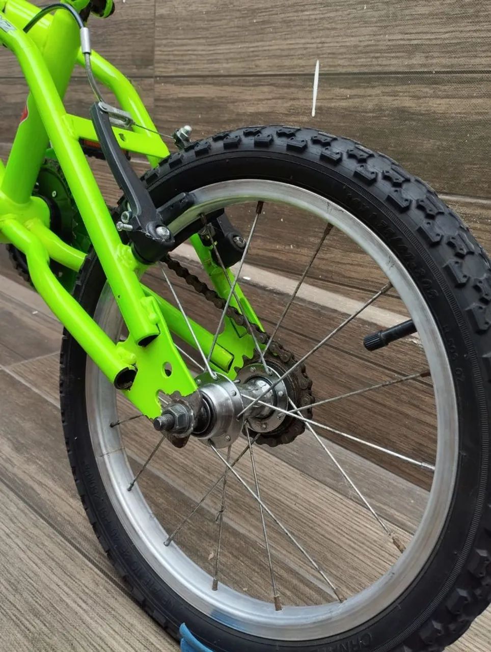 Bicicleta infantil/juvenil em excelente estado de conservação! - Foto 4