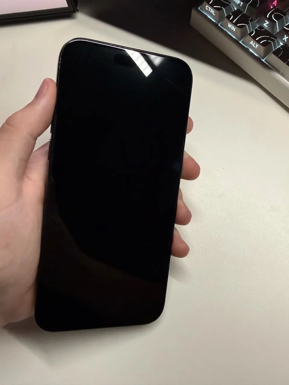 iPhone 15 Pro Max - Foto 2