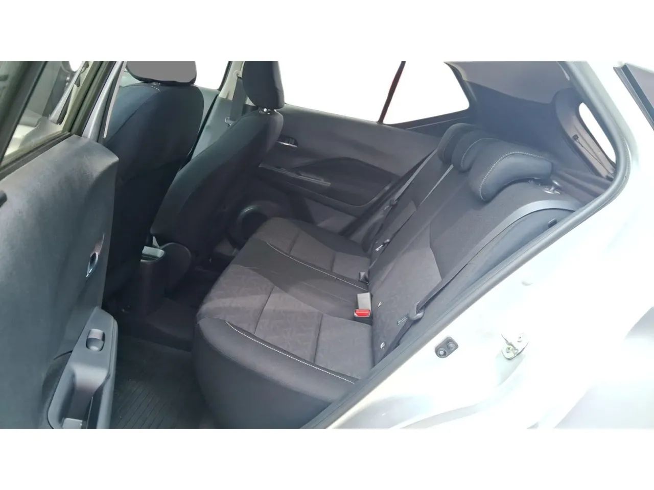 Nissan Kicks Sense 1.6 16V Flex Aut., foto 10 de 13