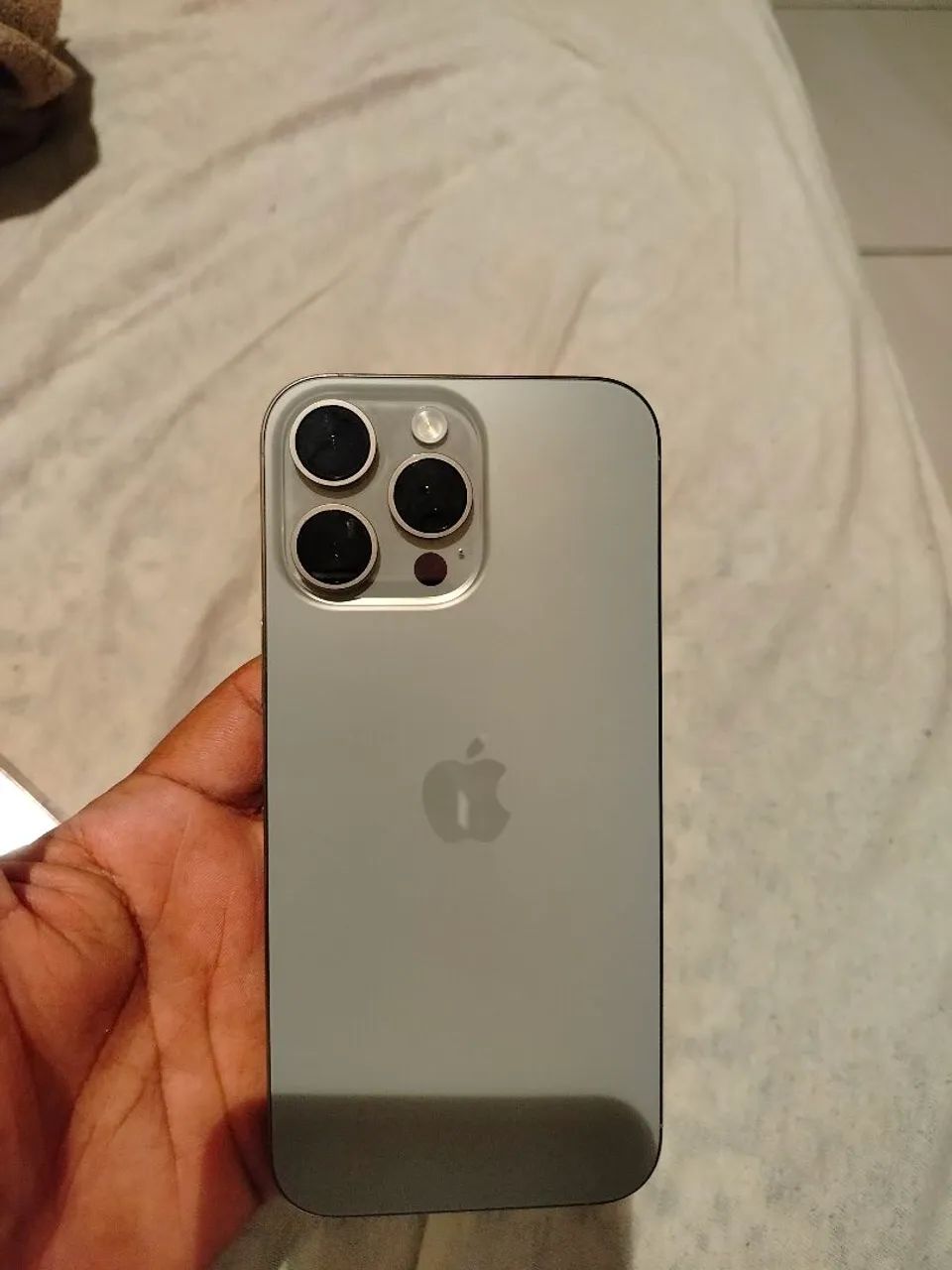 iPhone 16 pro Max impecável - Foto 2