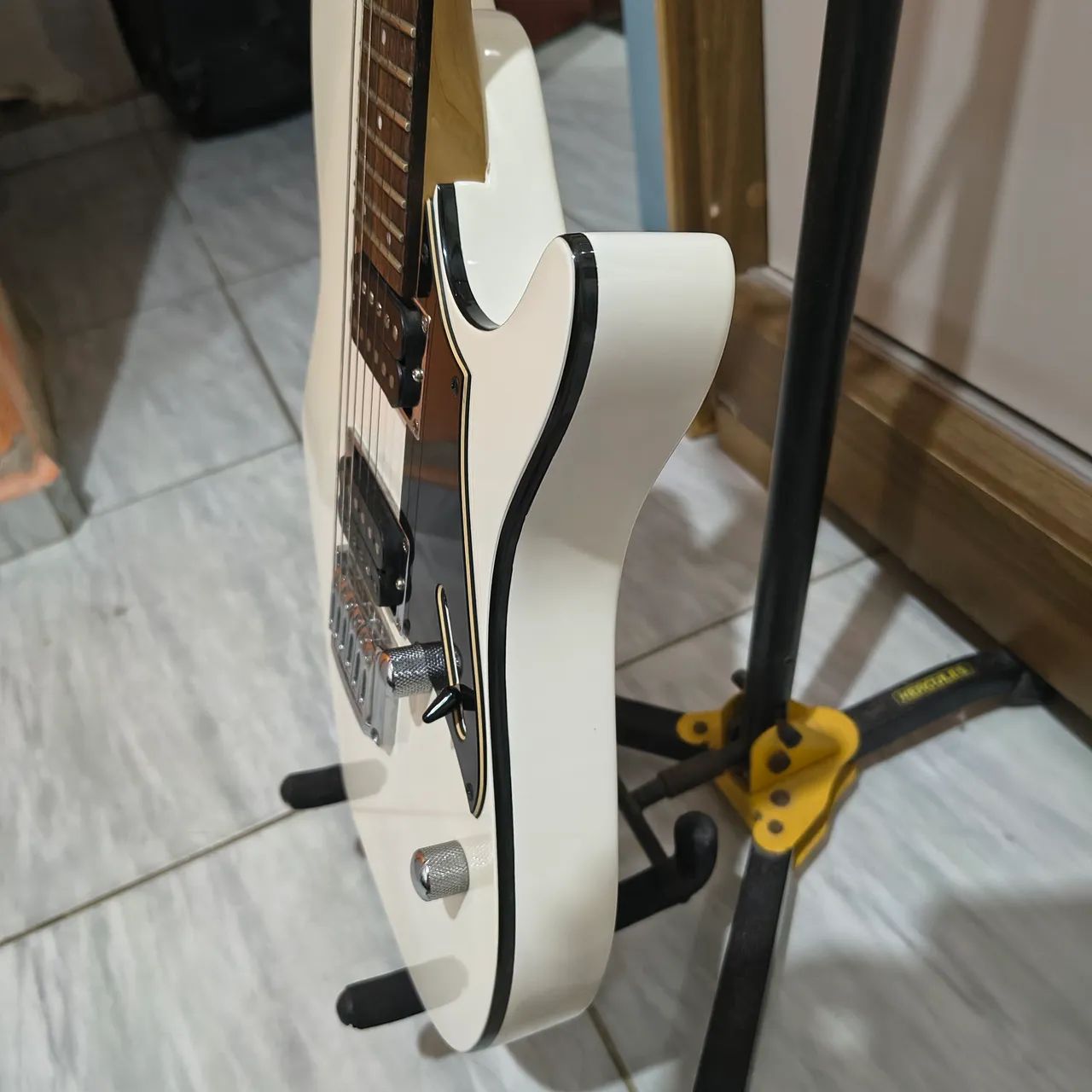 Guitarra Ibanez fr  - Foto 3