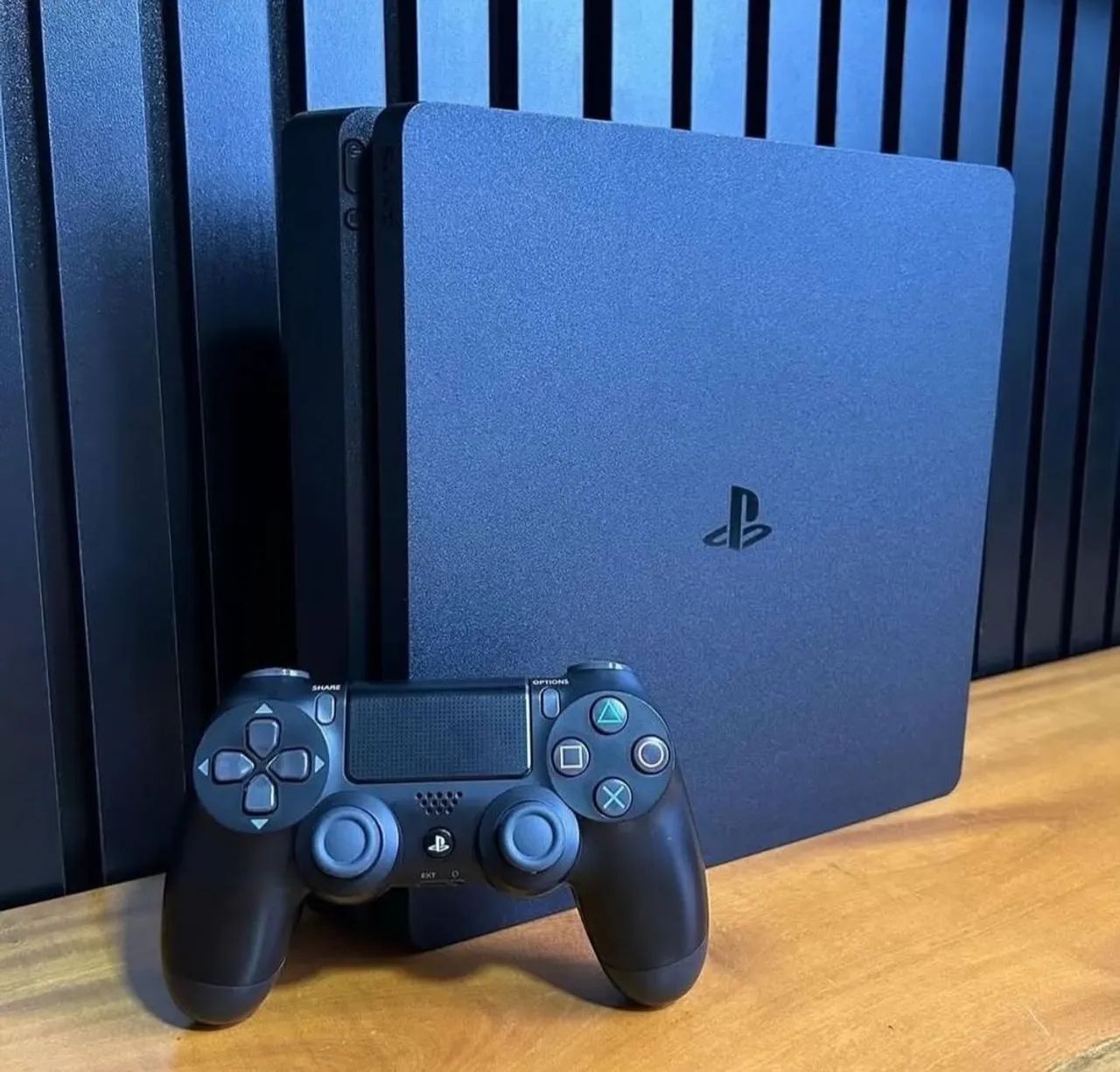 Ps4 slim em ótimo estado 