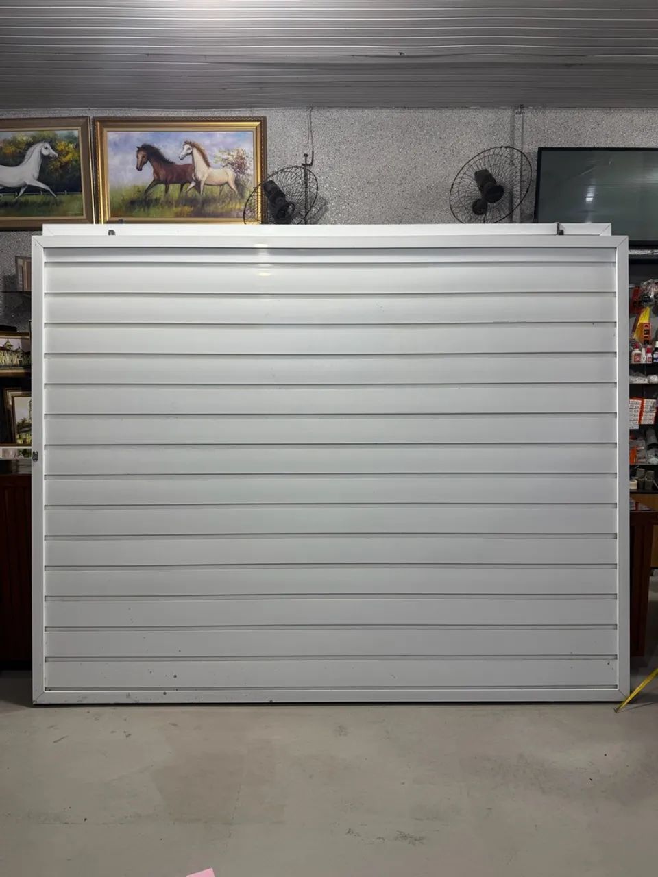 Portão de correr alumínio branco 