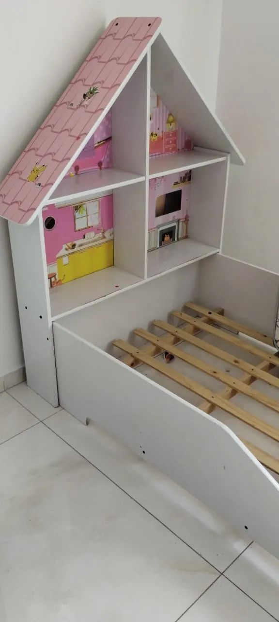 Cama menina casinha