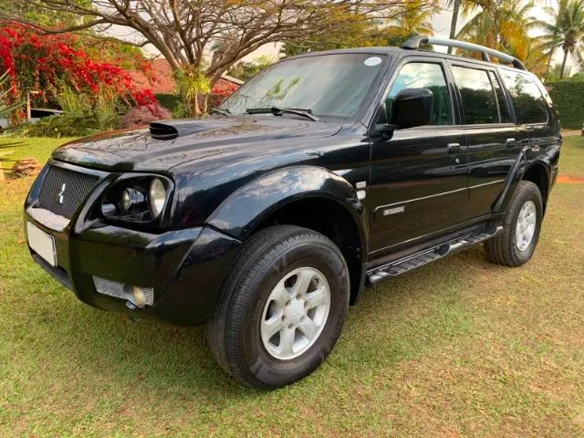Mitsubishi Pajero Pajero Sport HPE 2.5 4x4 Diesel Mec. 2007