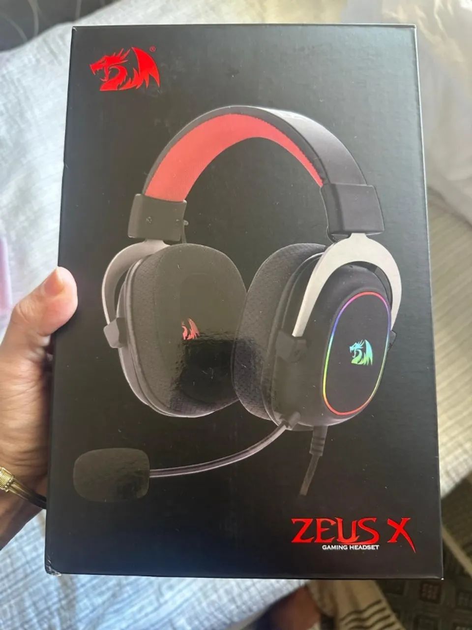 レオ　デュークス Headset 7.1 Gamer Redragon Zeus X - Fones de Ouvido - Ininga