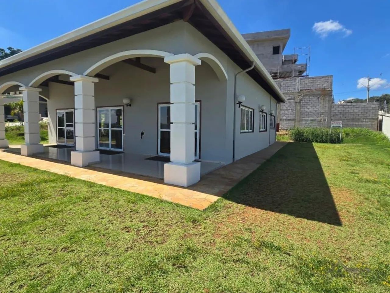 Casa para alugar no Pinheiro em Valinhos/SP.