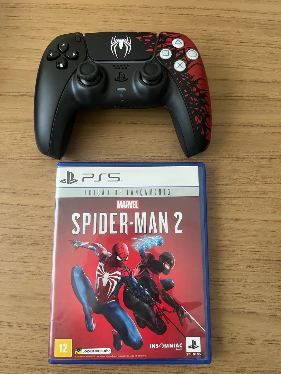 Dualsense edição limitada spider man + jogo  - Foto 3