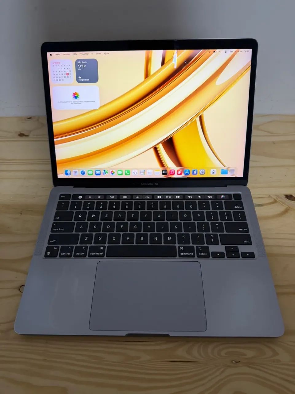 MacBook Pro M1 - Tela 13.2? TouchBar / 8GB de RAM / SSD 256GB