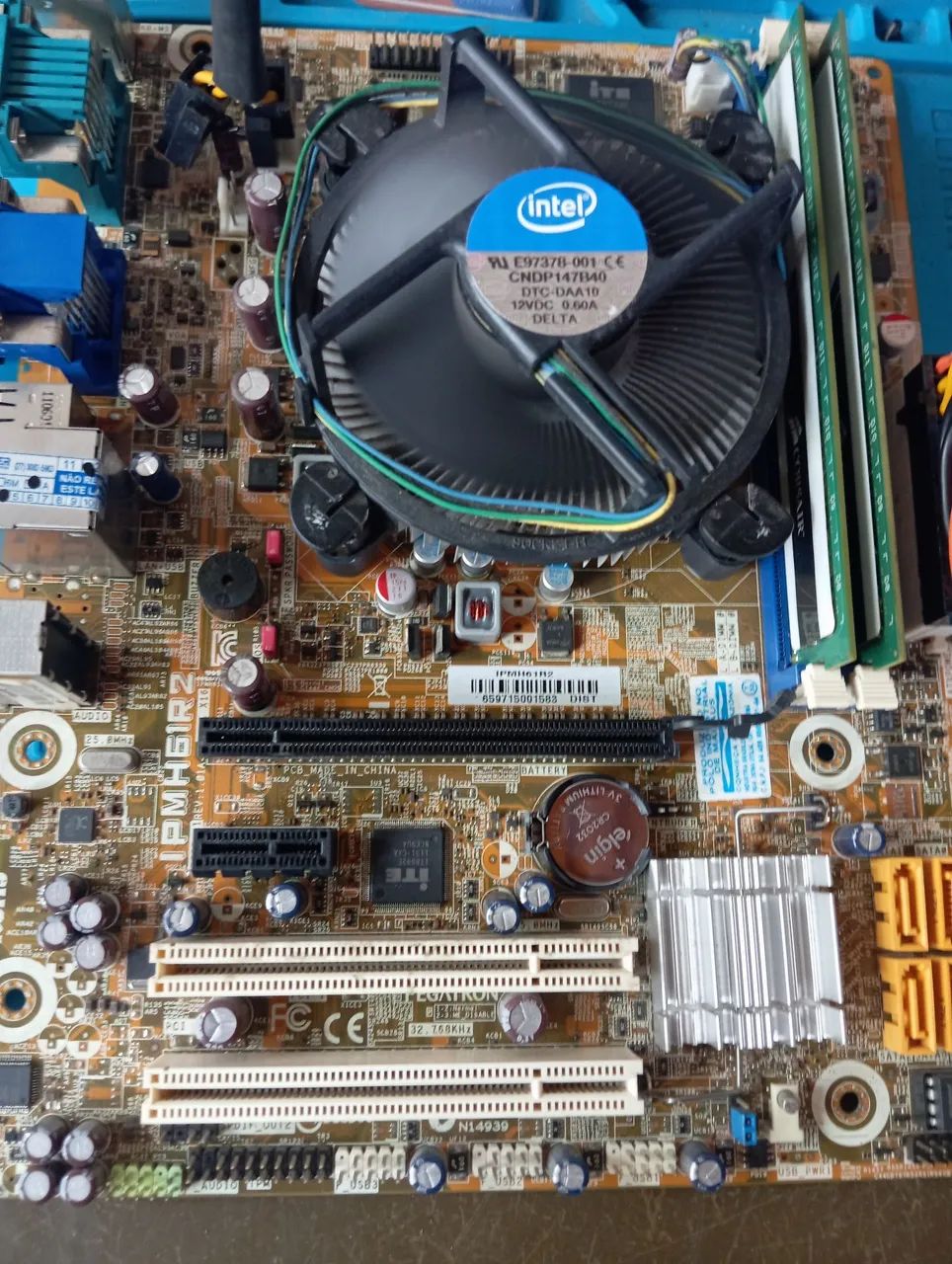 Placa Mãe H61+ Core i5 2310 C/Espelho - Foto 2
