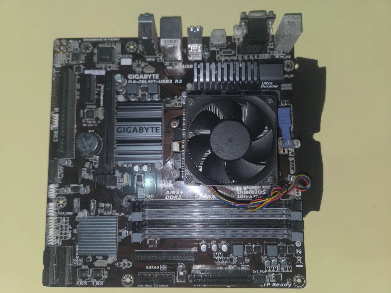 Kit Placa Mãe Gigabyte AM3+ e Processador AMD FX-6300 + Cooler - Foto 5