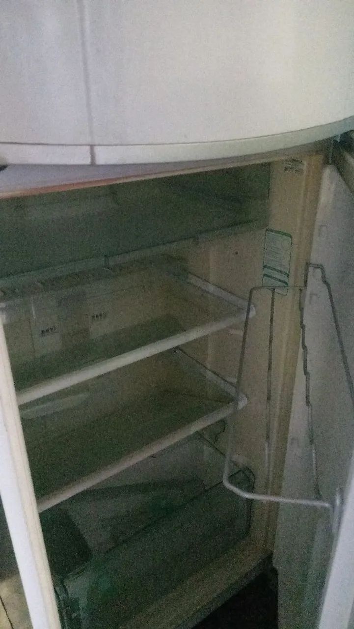 Vendo geladeira consul fros free  - Foto 6