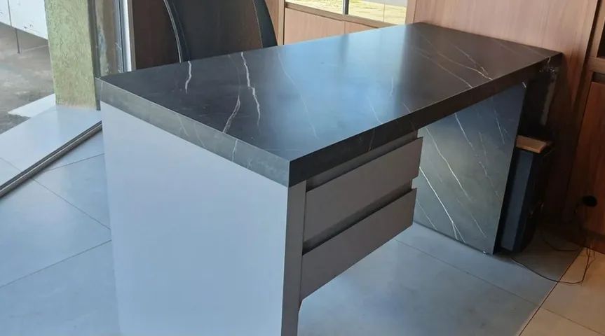 Mesa para escritório