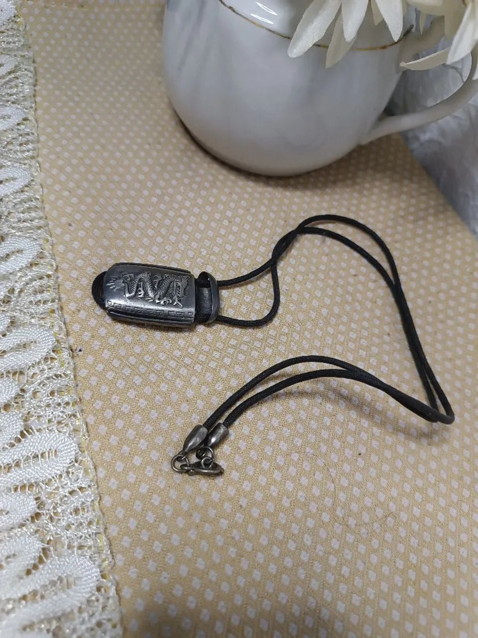  Cordão gravata Bolo Tiê de dragão - Foto 3