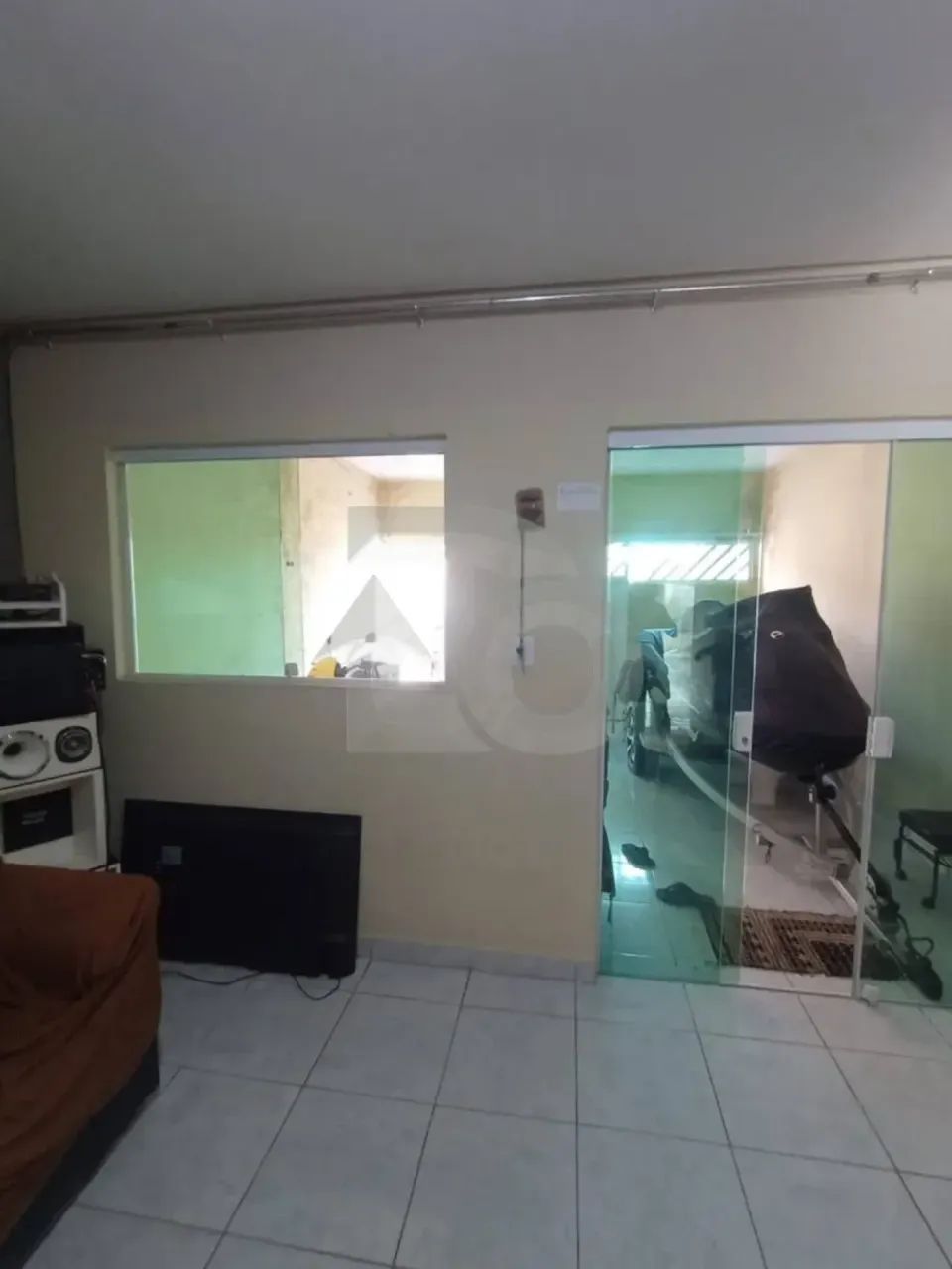 Casa no Bairro Santa Maria com Garagem, Cozinha e 2 Varandas - Foto 4