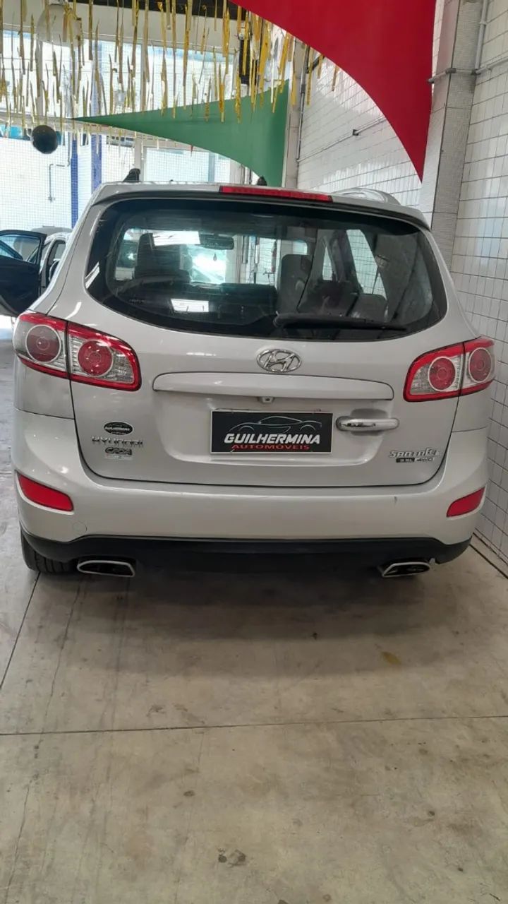 Hyundai Santa Fe GLS 3.5 V6 4x4 Tiptronic, foto 2 de 8