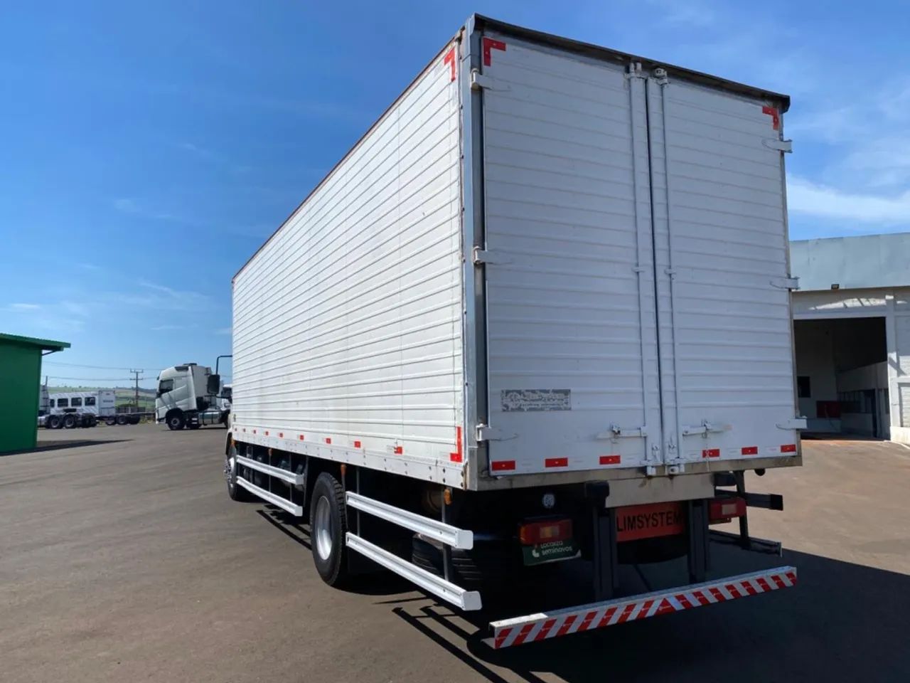Volvo Vm 270 2021 - Foto 3