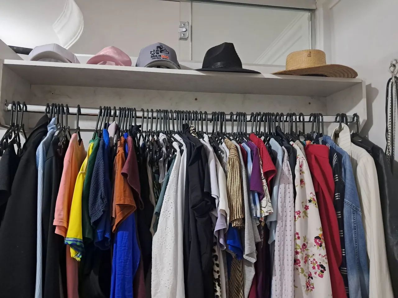 Arara de parede  - Foto 2