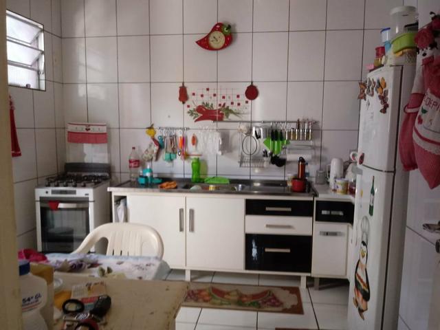 Apartamentos, casa e ponto comercial - Foto 5
