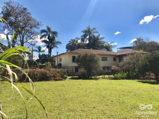 Casa com 5 quartos linear com piscina, campo de futebol, canil, horta - Foto 10