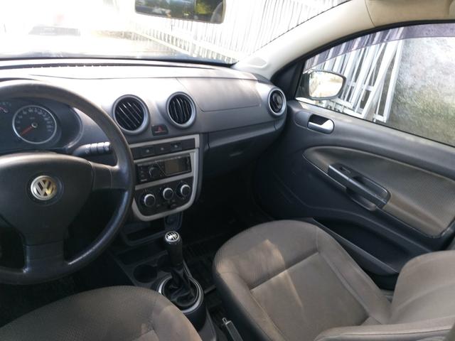 Volkswagen Voyage completo 1.6 impecável vale a pena conferir único dono - Foto 4