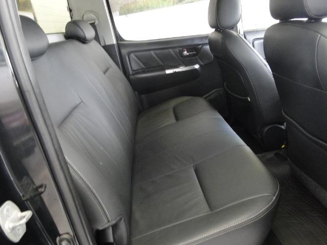 Hilux cd srv 3.0 top 4x4 diesel aro 17 - Foto 7