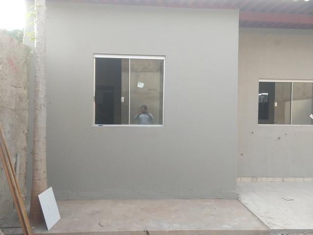 Imóvel comercial locado, 3 salas e duas casas - Renda - Pista dupla - Foto 2
