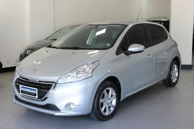 208 1.5 Active Pack 2013/2014 Completo, Única Dona, Todas as Revisões na Peugeot !