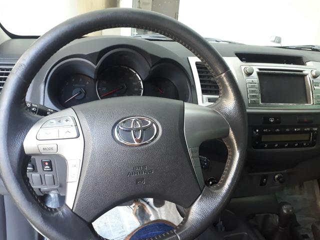 Hilux completa 4x4 diesel com controle de estabilidade , ipva 2020 já pago