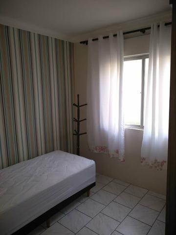 Alugo quarto em AP mobiliado no centro chapeco - Foto 5