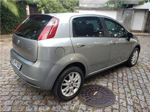 Fiat Punto 1.4 attractive italia 8v flex 4p manual - Foto 5