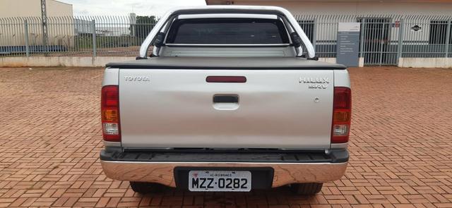 Toyota Hilux R$71.000,00 - Foto 5